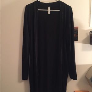 NWOT NEVER WORN Black Duster cardigan